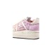 Premiata BETH_6713 Sneakers con tomaia realizzata con una texture traforata in pizzo e suede beige e rosa da donna