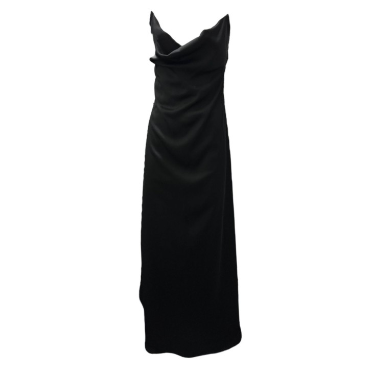 Giulia N Couture Abito lungo nero in raso con spalline sottile e scollo morbido