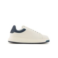 EMPORIO ARMANI SNEAKER IN PELLE CON RETRO SEMITRASPARENTE BLU CON LOGO AQUILA E SUOLA ZIGRINATA