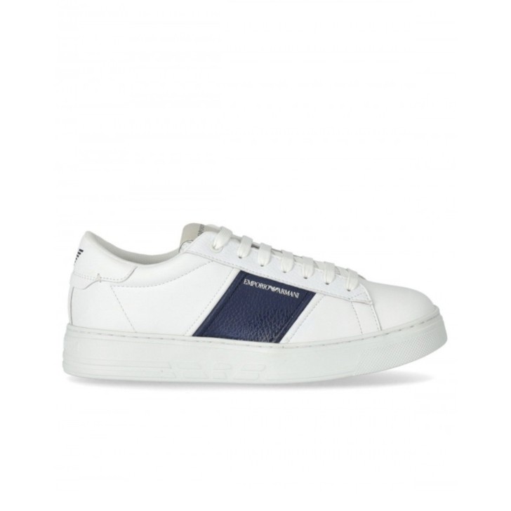 EMPORIO ARMANI SNEAKER BIANCA CON INSERTO BLU E LOGO LETTERING
