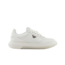 EMPORIO ARMANI SNEAKER IN SAFFIANO RIGENERATO E DETTAGLI IN NYLON CON LOGO EAGLE IN METALLO 
